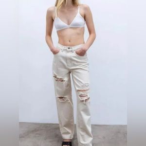 BDG High-Rise Baggy Ripped Jeans In Distressed Ivory Size 30 🤎